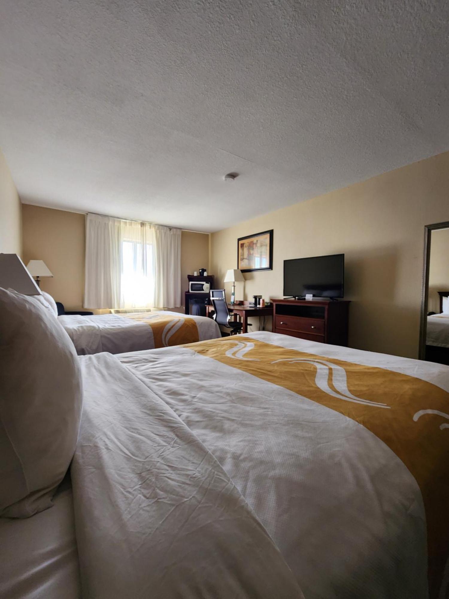 Quality Inn I-70 At Wanamaker Topeka Exterior foto